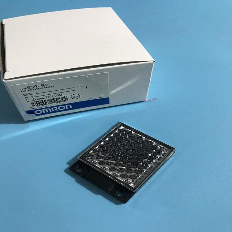 E39-R9传感器反光板回归反射型欧姆龙 OMRON